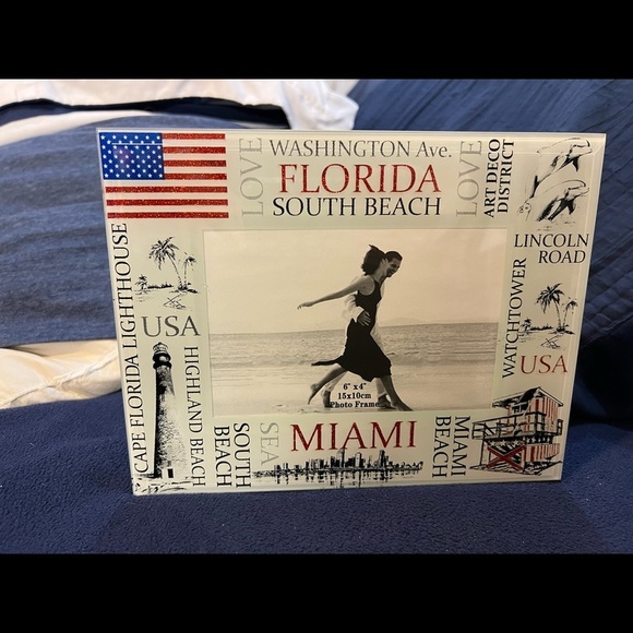 Miami Florida Picture frame​ - Picture 1 of 1